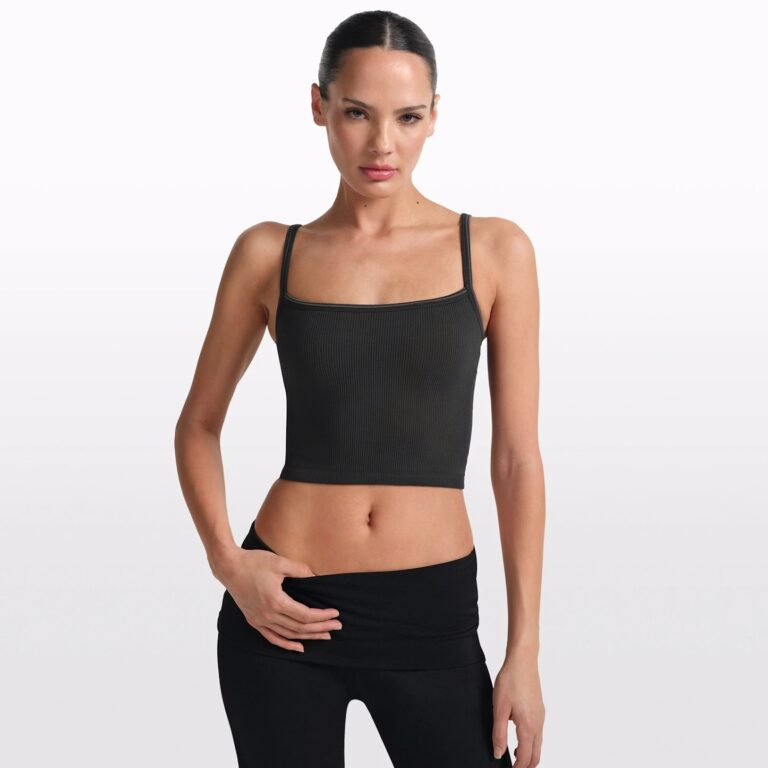 NikeSKIMS Ribbed Seamless CAMI Obsidian