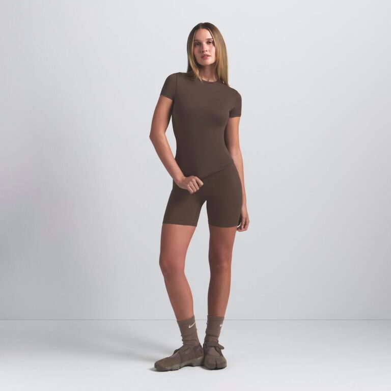 Футболка Nike x SKIMS Matte Padded Baby Tee Dark Sepia
