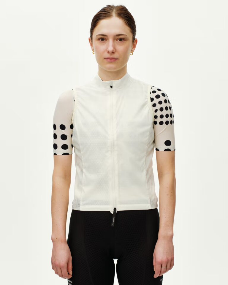 Жилет Pas Normal Studios Women's Essential Insulated Gilet Off White