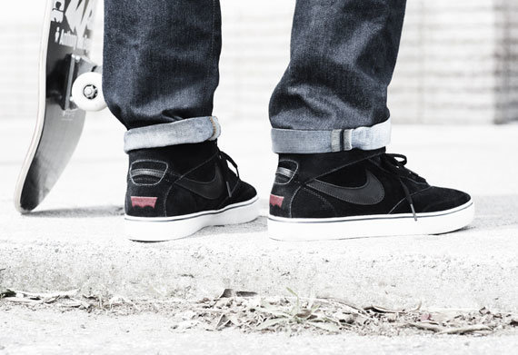 Levi's skateboarding nike sb