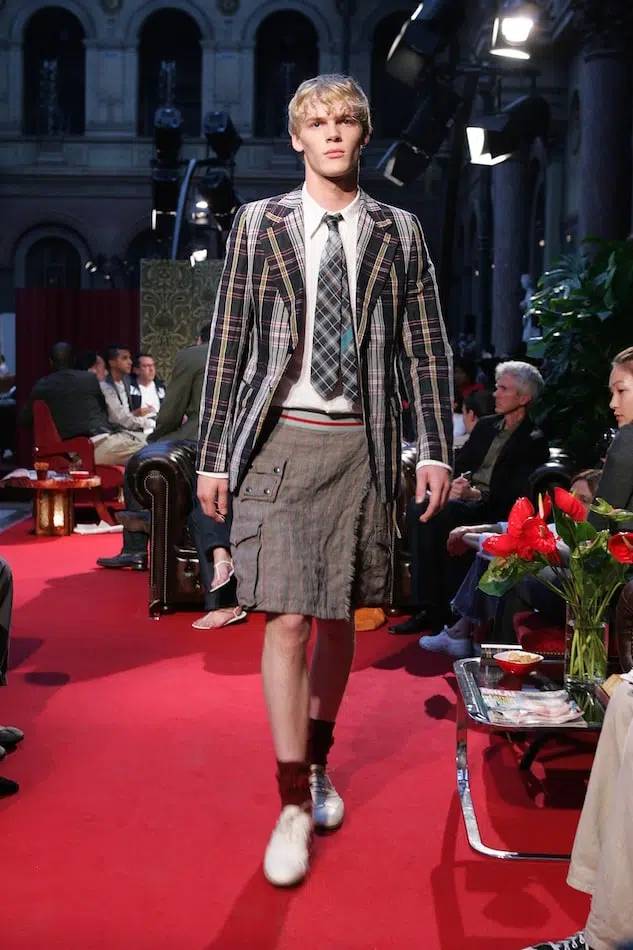 Показ Dries Van Noten весна/лето 2005 в Париже. Фото Этьена Тордуара