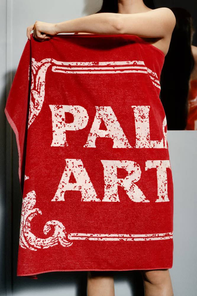 Вторая коллаборация Palace Stella Artois