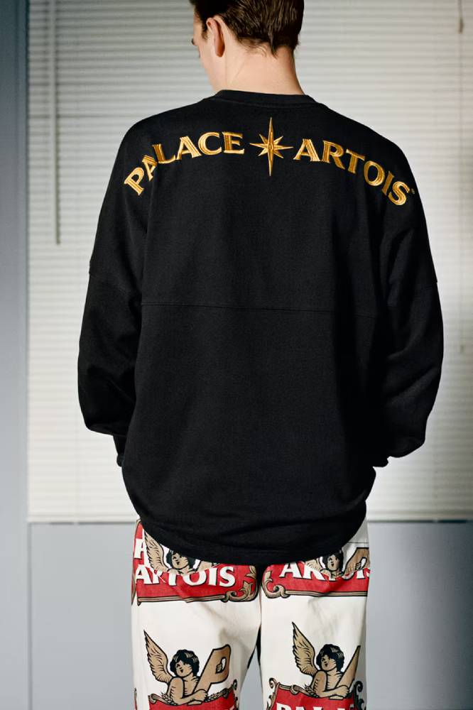 Вторая коллаборация Palace Stella Artois