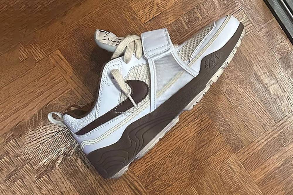 Travis Scott x Nike Sharkidon "Mocha"