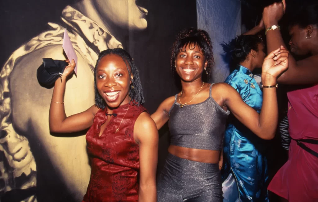 UK GARAGE UK GARAGE